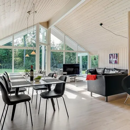 Agved - 1-5km From The Sea By Interhome * Hals