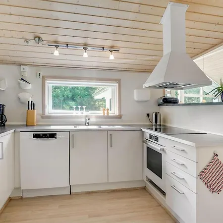 Agved - 1-5km From The Sea By Interhome Feriehus Hals