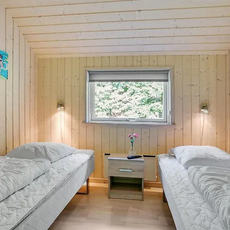 Agved - 1-5km From The Sea By Interhome * Hals